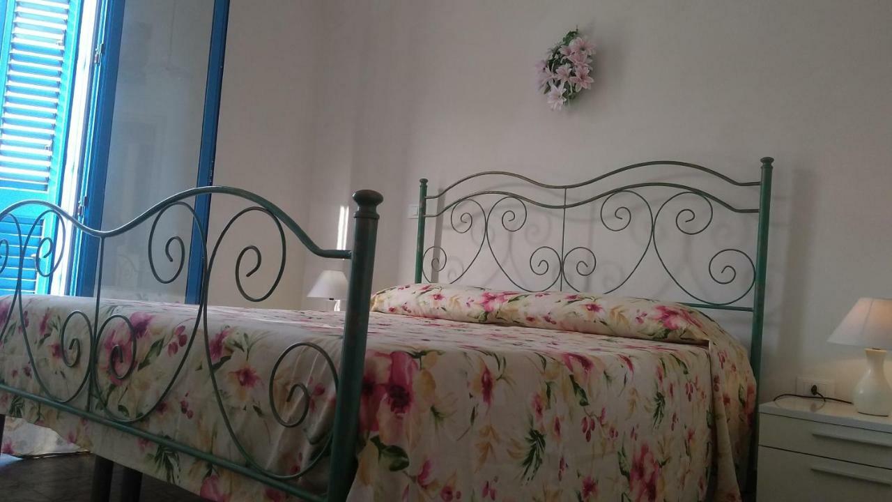 The Twins Rooms In Marettimo 1 Ngoại thất bức ảnh